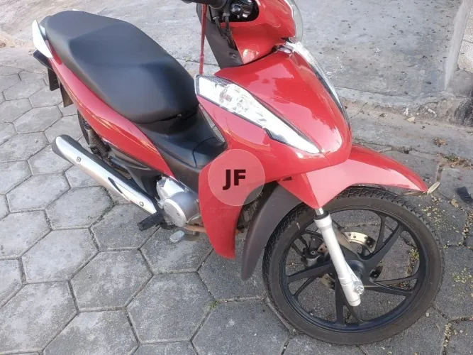 HONDA BIZ 2023/2024 - 9.894 KM - SUPER CONSERVADA
