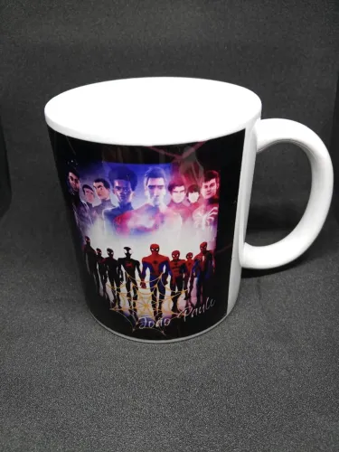 Caneca em porcelana
