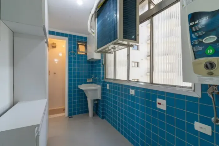 Campo Belo 2 Vasgas, Todo Reformado - 3 Dorm. 1 Suite 75 m2 - Ar Cond.
