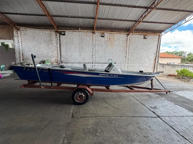 Lancha TR2025