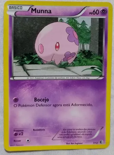Card Munna holográfico Pokémon TCG 2011