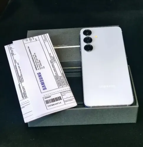 Galaxy S25 - Snapdragon 8 Elite - 12GB de RAM - Perfeito!