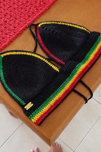 Cropped reggae