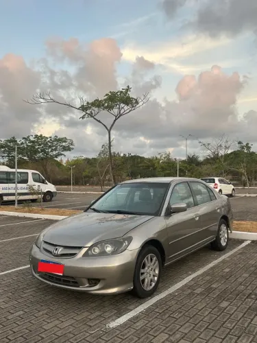 Honda Civic Sedan LXL 1.7 16V 130cv MEC 4P 2005