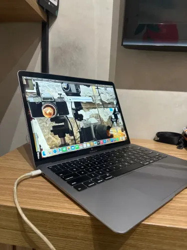 MacBook Air
