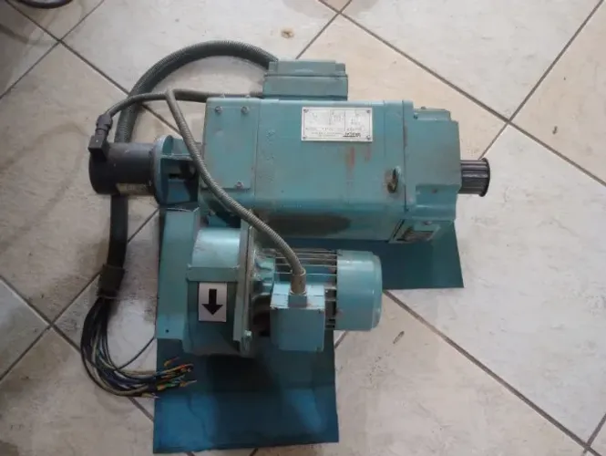 Motor do desbobinador da impressora Imer.