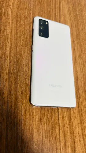 Samsung Galaxy S20 FE 