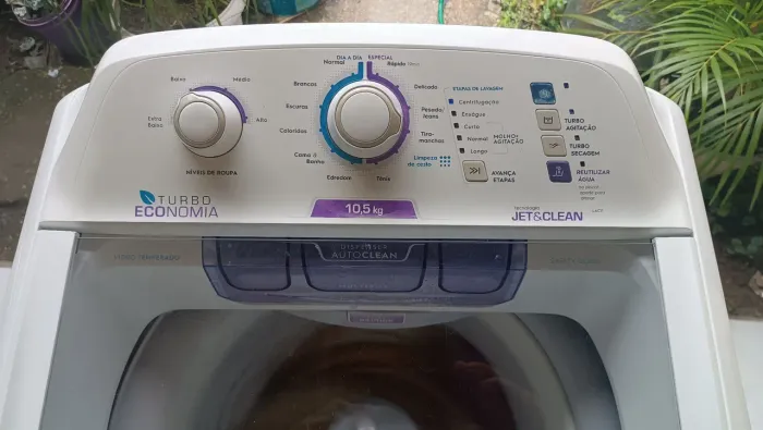 Máquina de lavar roupa