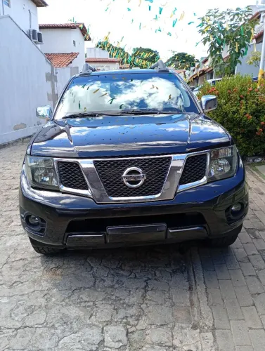 Nissan Frontier SL CD 4X4 2.5tb Diesel AUT 2014