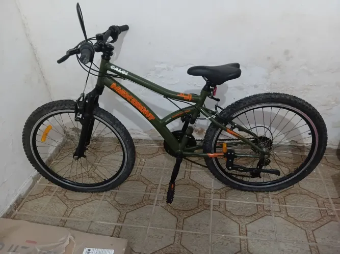 Bicicleta em ótimo estado de conservação 