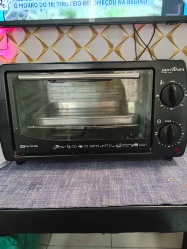Forno elétrico Britânia 10L