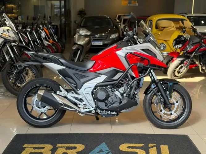 HONDA NC 750X 2024