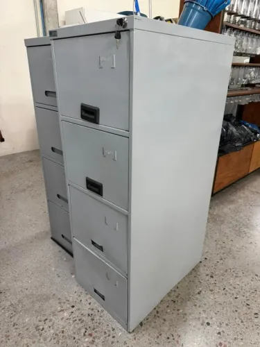 Armário Metal / Aço de Aço Pasta Suspensa 4 Gavetas Fechadura Escritório