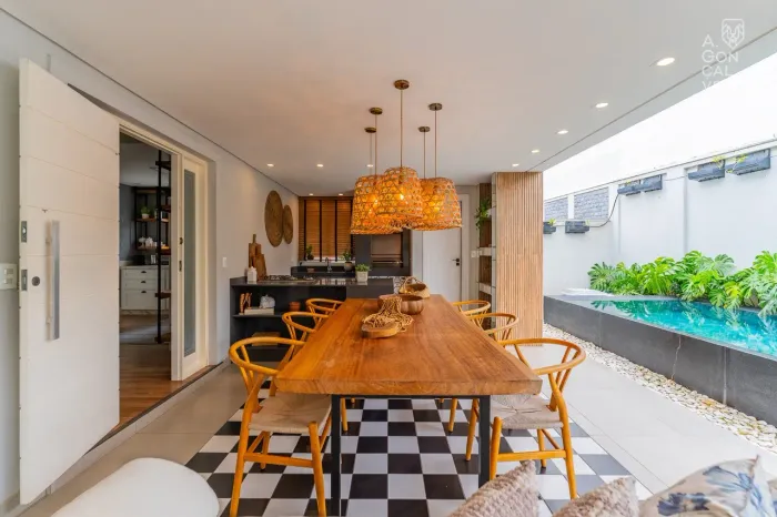 Casa em Condomínio Vila do Sol, 03 Quartos, 05 Vagas, Piscina, São Braz, Curitiba