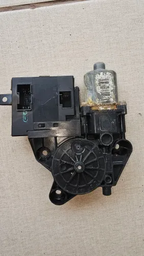 Motor elevador Focus 2009 a 2013 lado Esquerdo Trás 
