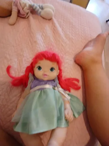 Boneca pequena sereia