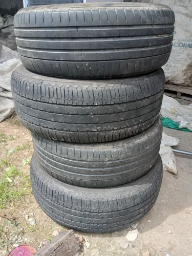 Pneus