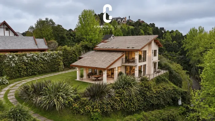 Compre durante a Obra Casa no Véu da Noiva, Campos do Jordão, SP