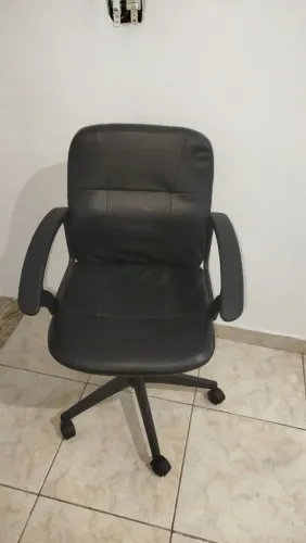 Cadeira de escritório estofada