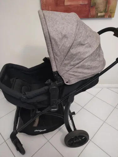 Carrinho de bebê conjunto