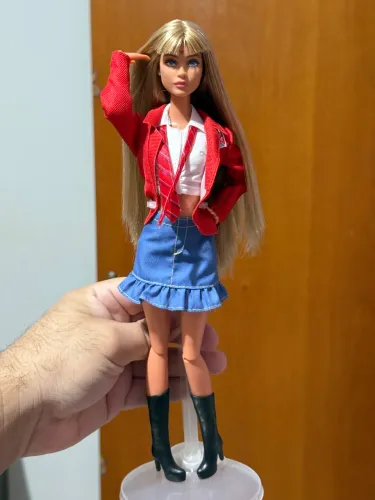 Barbie Mia RBD - ARTICULADA