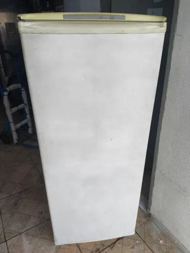 Geladeira Consul na promoção 399,00