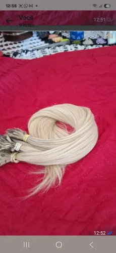 Vendo um mega hair, cabelo humano , pouco tempo de uso com 130 gramas e 50 centímetros ,