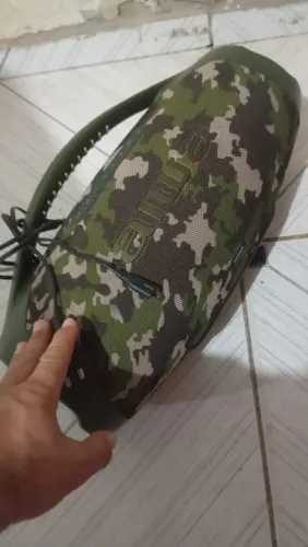 Bombox 