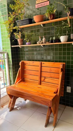 Mesa retrátil 2 em 1 (mesa e banco)