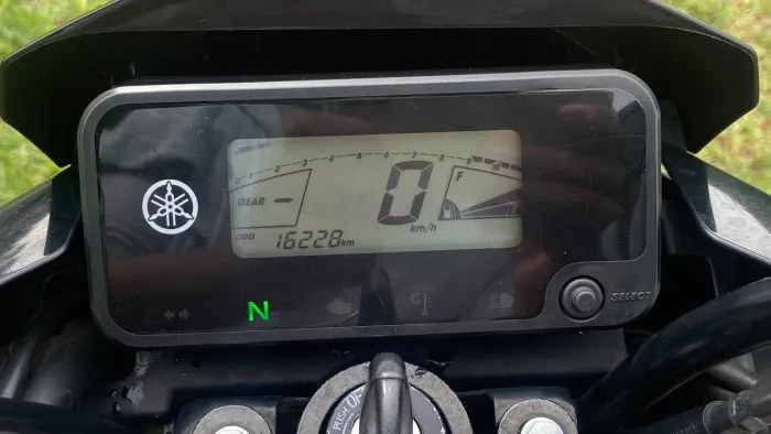 Moto Yamaha YBR 125I Factor muito nova
