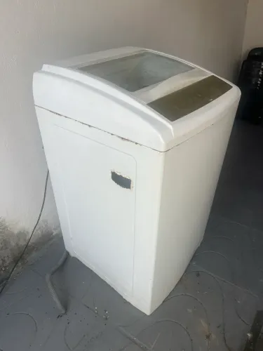 Máquina de lavar roupas Brastemp