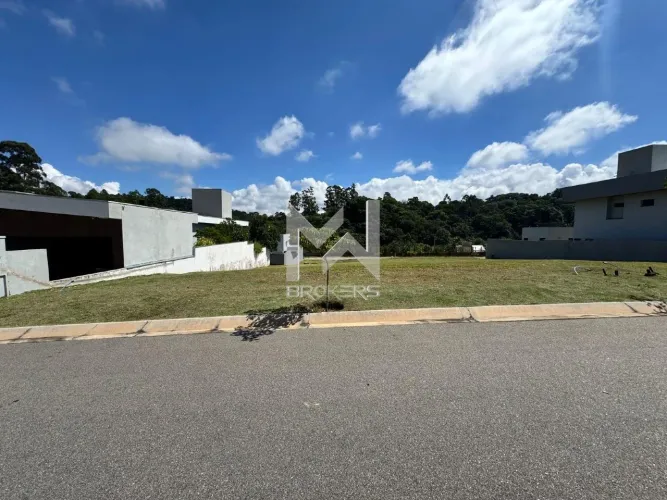 Terreno à venda no Residencial Arboretum em Vinhedo - SP