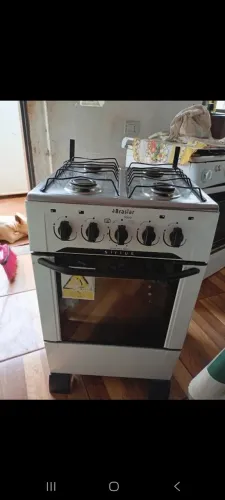 Vendo fogao semi novo precinho mais informações zap *