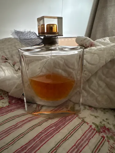 Perfume La vie est belle la come 