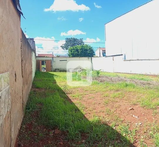 Terreno disponível para locação no bairro Planalto