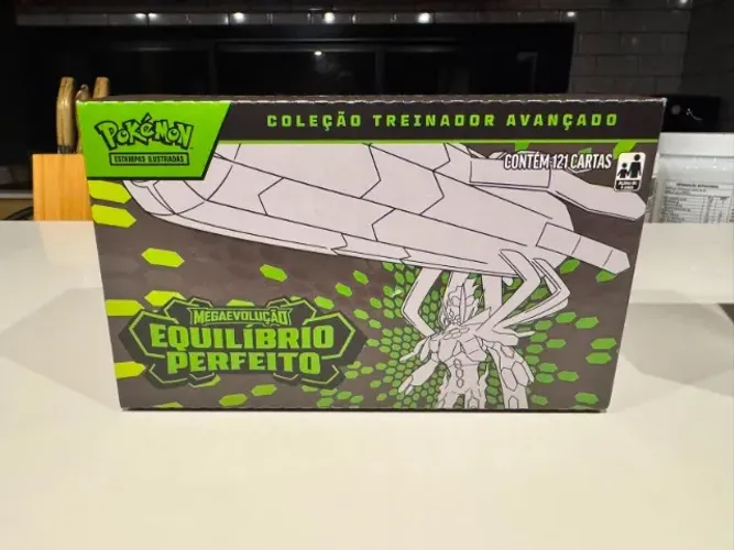 ETB Equilibrio Perfeito Pokemon - Elite Trainer Box