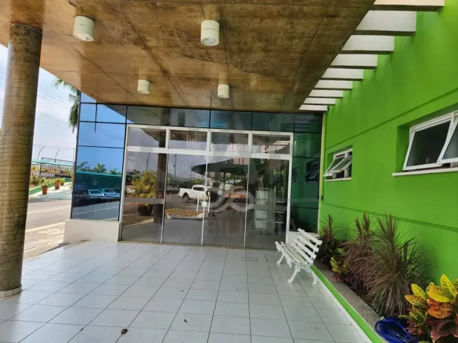Loja para locação de frente para Rod. SP 107
