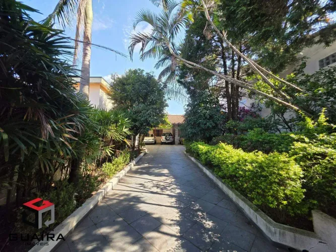 Casa Térrea à venda 2 quartos 1 suíte 8 vagas Santa Maria - Santo André - SP