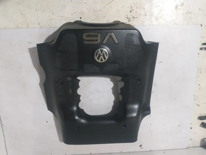 Tampa motor v6 VW Passat 99 a 2003