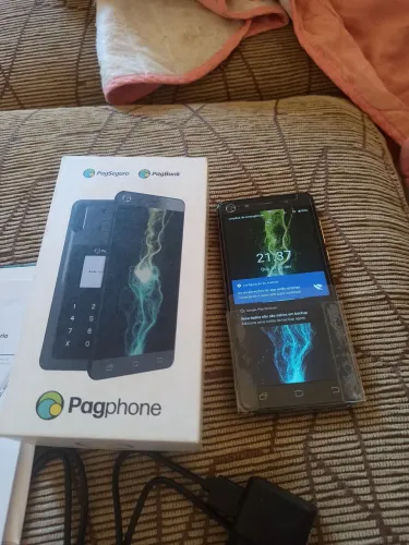 Celular e Maquininha Pagpohone