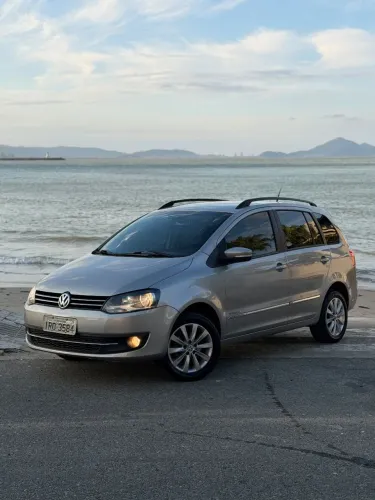 Volkswagen Spacefox Sportline/highline I Motion 1.6 2011