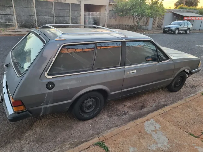 Ford Belina GL 1.8 / 1.6 1986