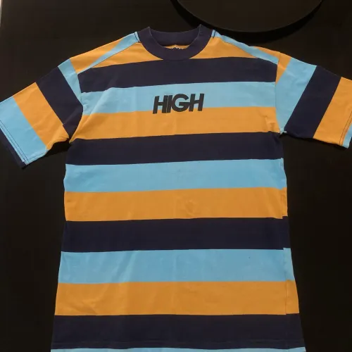 camiseta HIGH oversized