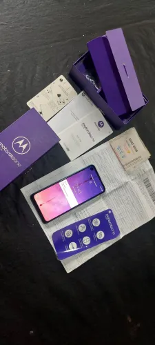 Motorola One Vision 128g (detalhe)