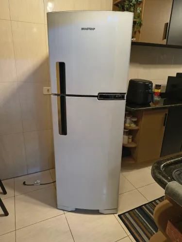 GELADEIRA 