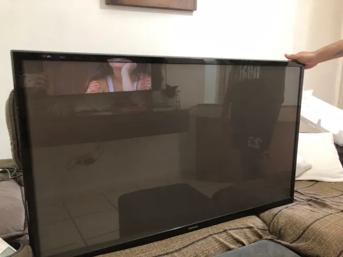 TV Samsung de plasma de 51 polegadas
