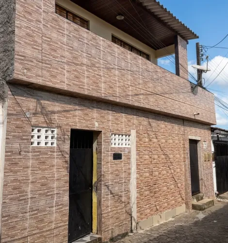 VENDO DUAS CASAS NO ALTO DO BURITY