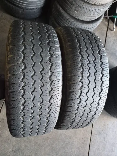 2 pneus 265/65/17 Goodyear originais não reaberto para camionete (350 em 3× no ct