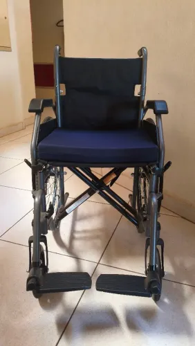 Cadeira de rodas e banho