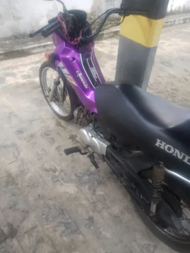 Vendo Pop 100 toda ok pra rodar ipva pago